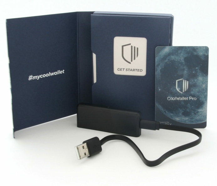 coolwallet pro lieferumfang 1024x594